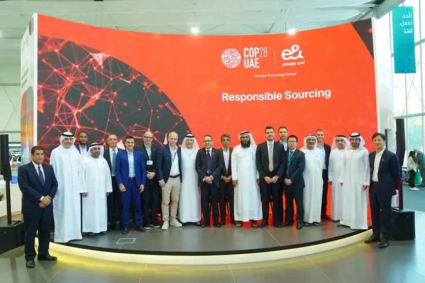 Accenture сотрудничает с инициативой e&'s Responsible Sourcing Initiative в регионе MENA Accenture сотрудничает с инициативой e&'s Responsible Sourcing Initiative в регионе MENA