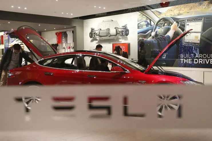 Tesla отзывает более 120 000 автомобилей в США - NHTSA Tesla отзывает более 120 000 автомобилей в США — NHTSA